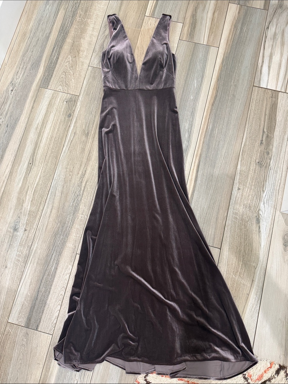 NWT Jenny Yoo Velvet Maxi Gown in Vintage Plum - Picture 2 of 10